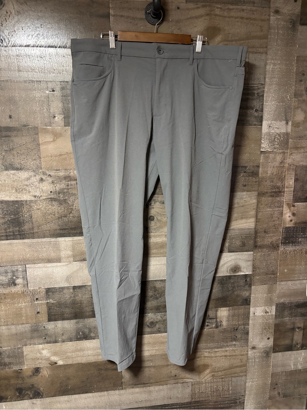 Tommy Bahama Light Gray Chip Shot Stretch Dress Pants 42x32 UPF 30